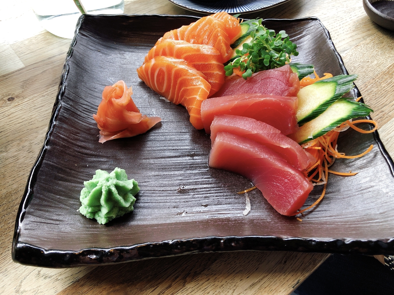 Fresh Sashimi Salmon Tuna