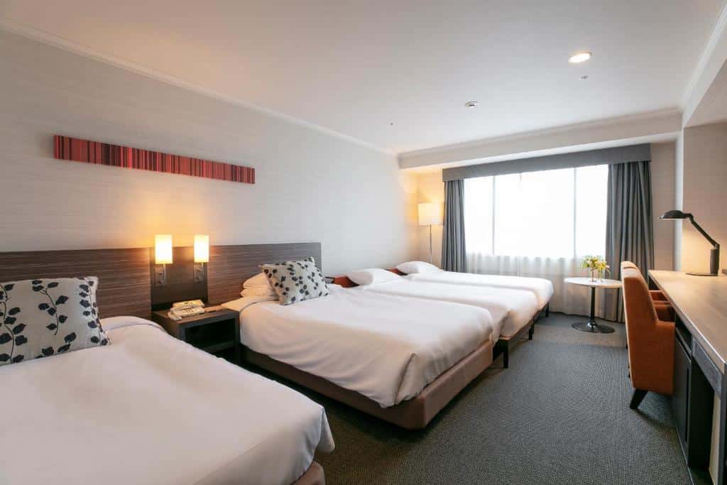Tokyu Hotel Room 2