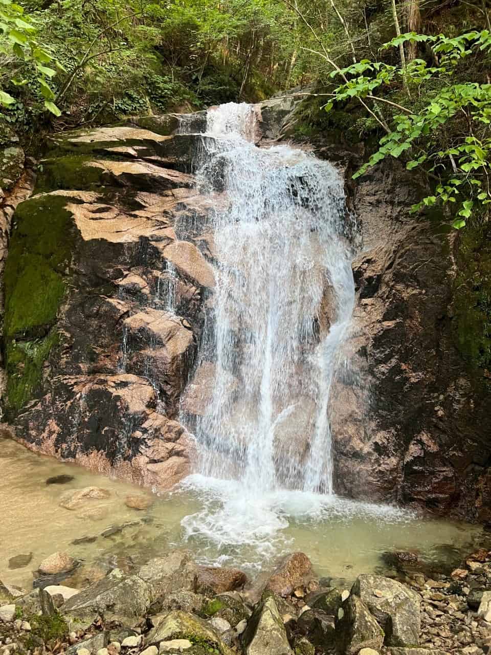 Medaki Waterfall